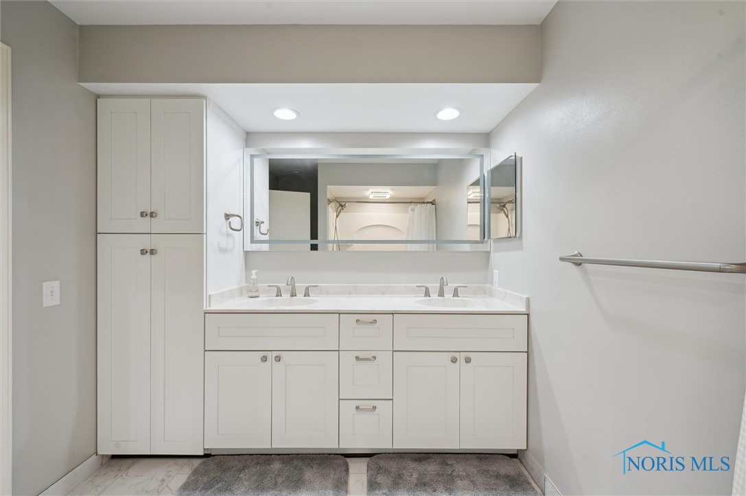 29781 Gleneagles Road, Perrysburg, Ohio image 35