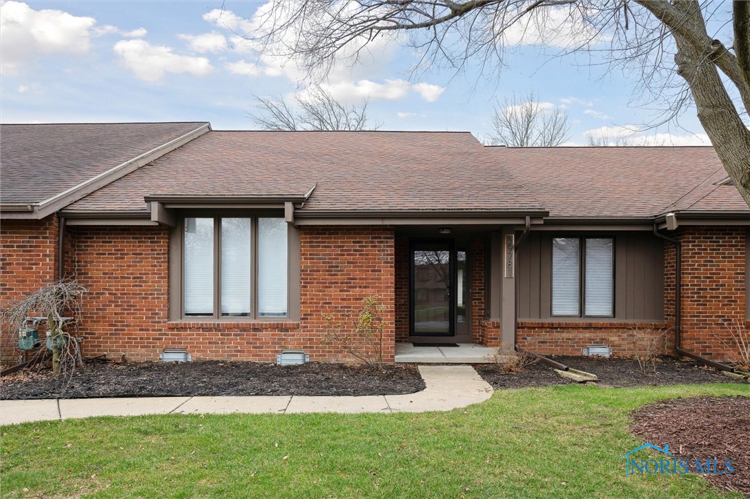 29781 Gleneagles Road, Perrysburg, Ohio image 3