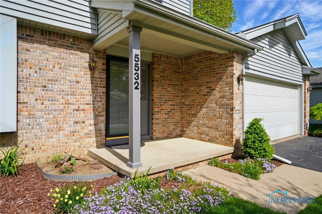 5532 Bentwood Drive Dr, Toledo, Ohio image 4