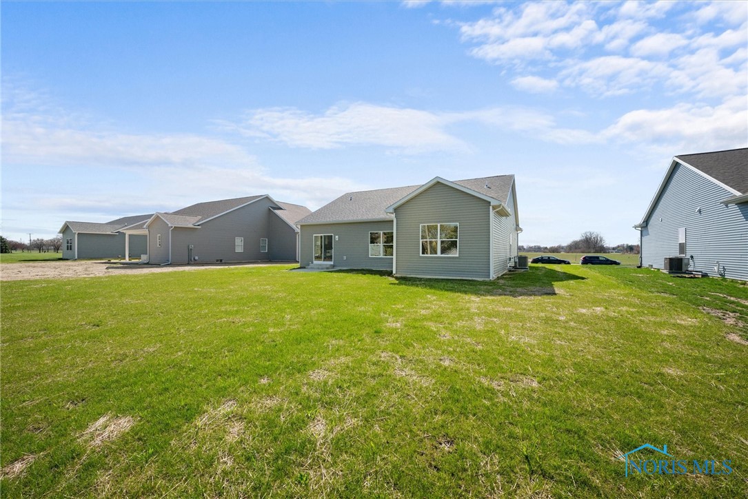 4035 E Plaza Boulevard, Northwood, Ohio image 6