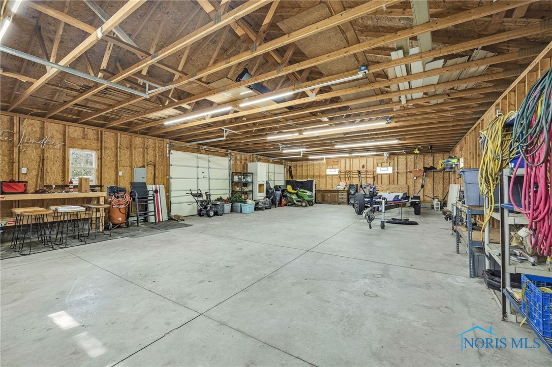 2455 Green Valley Drive, Toledo, Ohio image 28