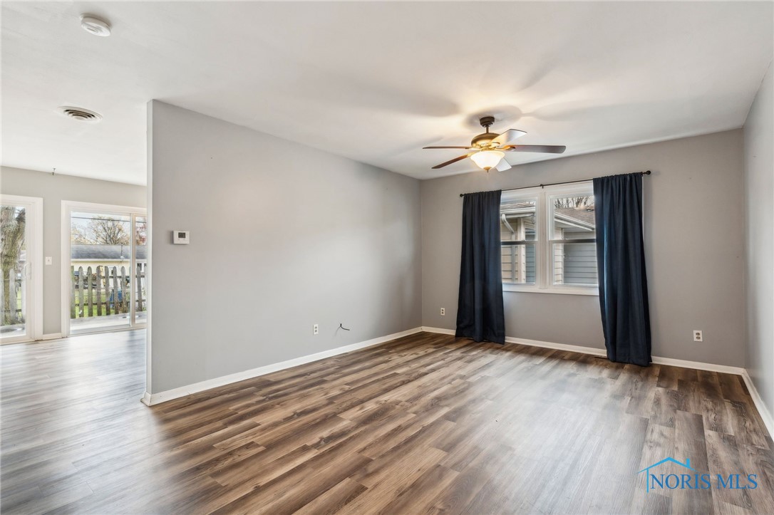 421 Edinborough Drive, Findlay, Ohio image 12