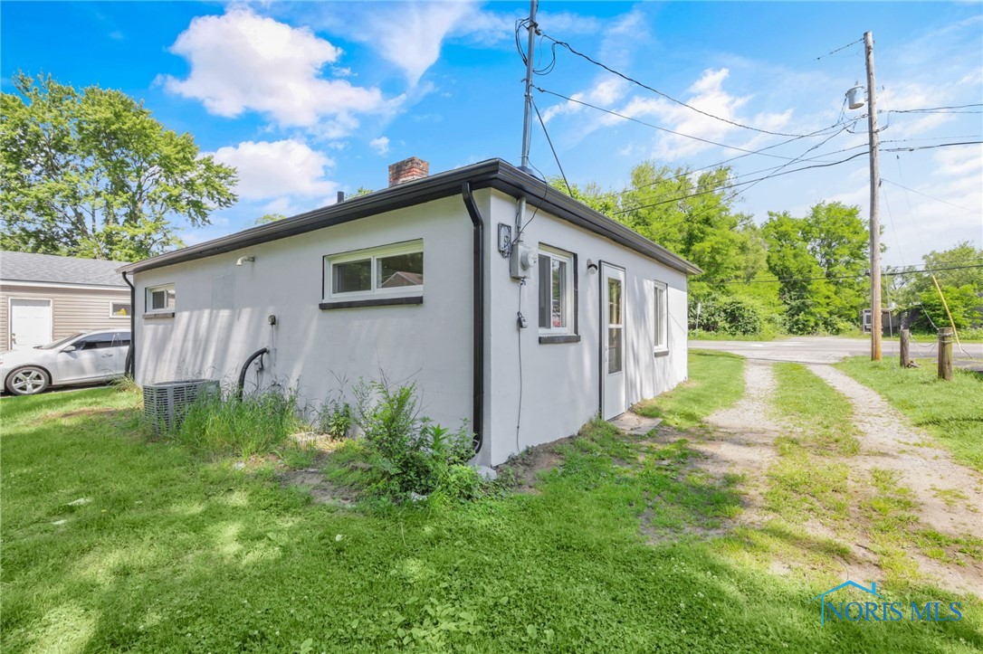 6817 Nebraska Avenue, Toledo, Ohio image 17