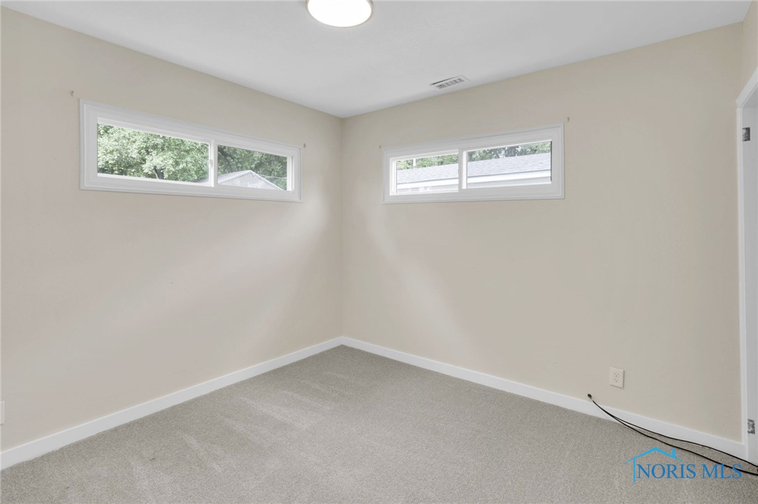 6817 Nebraska Avenue, Toledo, Ohio image 15