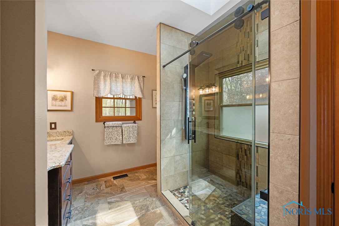 6170 S Winding Way, Swanton, Ohio image 31