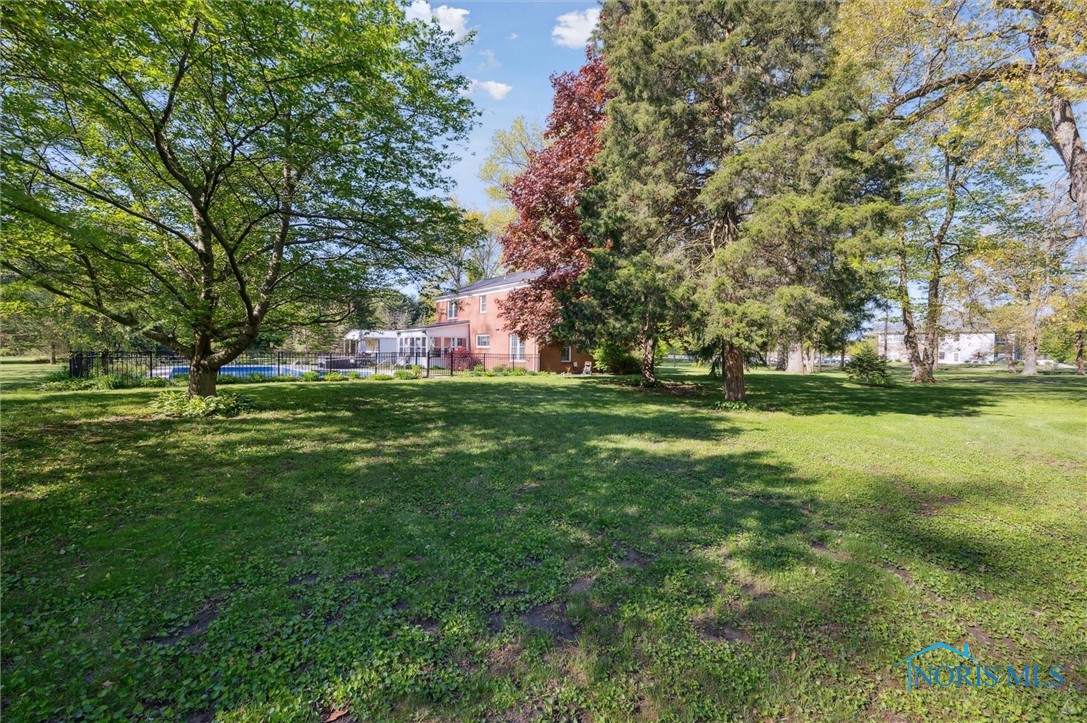 106 N Munson Road, Swanton, Ohio image 32