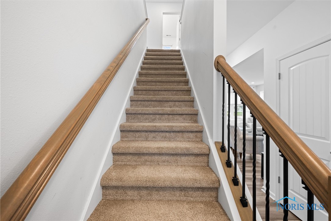 148 Valley Hall Drive, Perrysburg, Ohio image 16