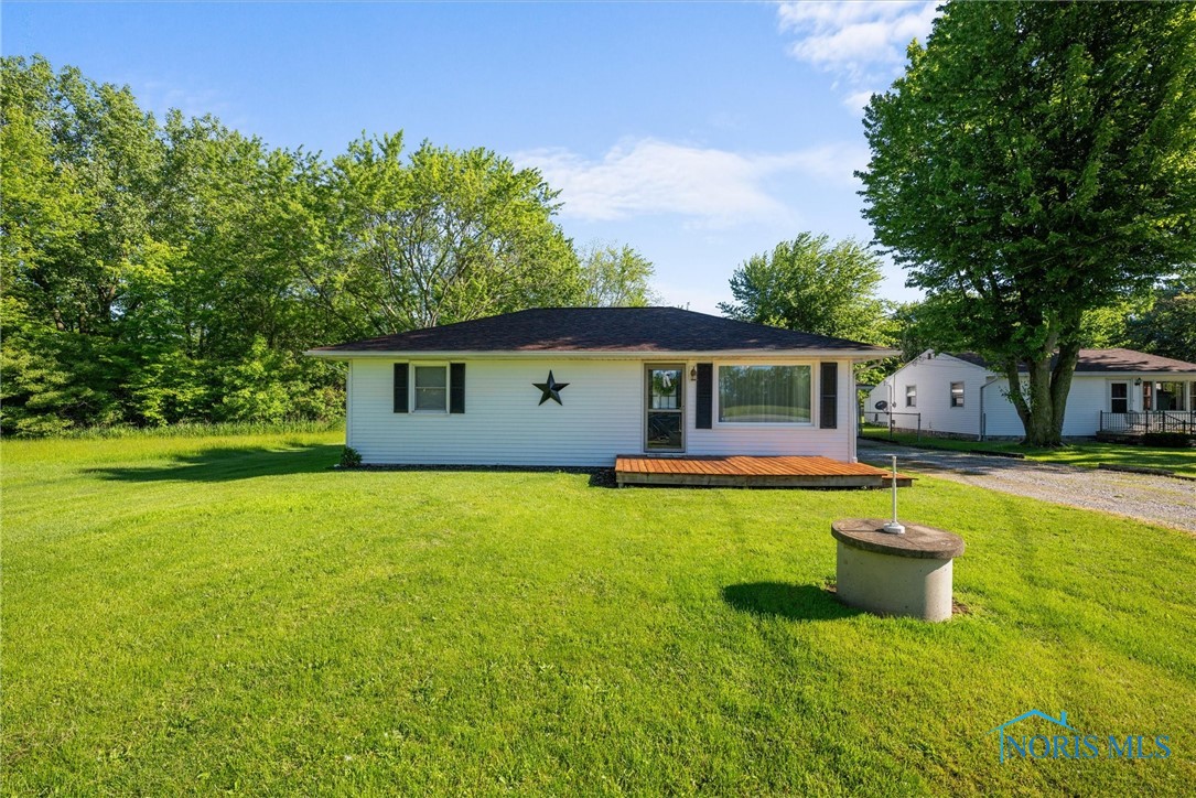 5105 W Fremont Road, Port Clinton, Ohio image 3