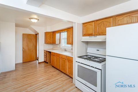 Tiny photo for 3580 Doyle Street, Toledo, OH 43608 (MLS # 6136209)