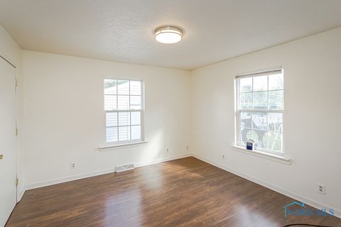 Tiny photo for 3580 Doyle Street, Toledo, OH 43608 (MLS # 6136209)
