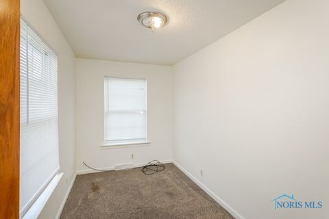 Tiny photo for 3580 Doyle Street, Toledo, OH 43608 (MLS # 6136209)