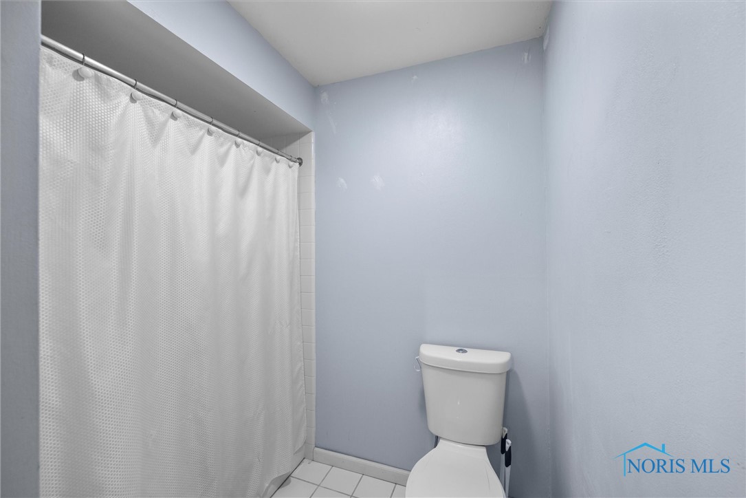3925 Hillandale Road #A1, Toledo, Ohio image 33