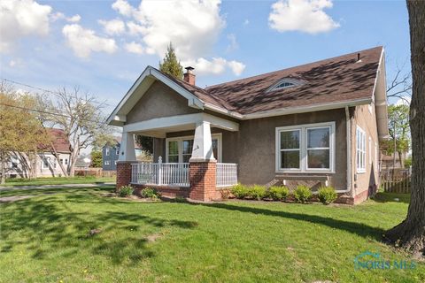 Tiny photo for 326 E Dudley Street, Maumee, OH 43537 (MLS # 6136631)