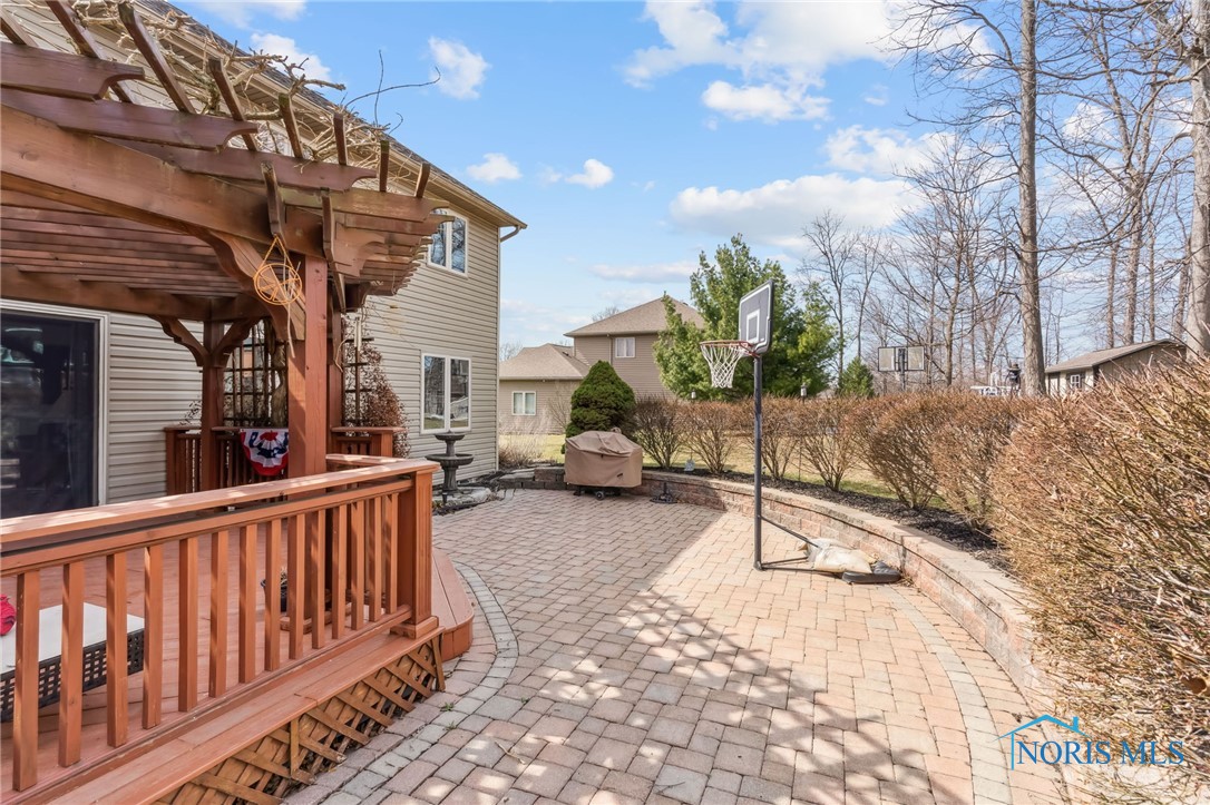 1612 Bay Hill Drive, Findlay, Ohio image 47