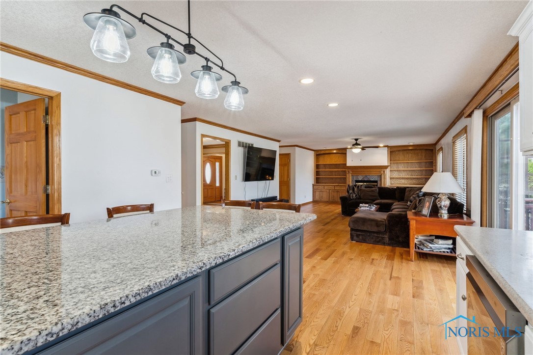 1612 Bay Hill Drive, Findlay, Ohio image 17