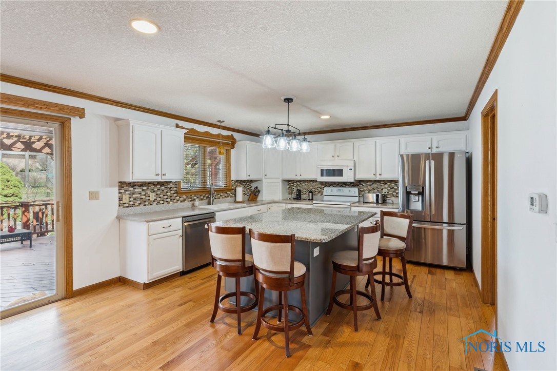 1612 Bay Hill Drive, Findlay, Ohio image 14