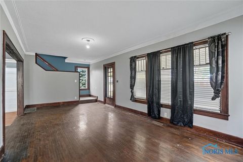Tiny photo for 325 Greenlawn Avenue, Findlay, OH 45840 (MLS # 6136873)