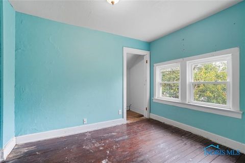 Tiny photo for 325 Greenlawn Avenue, Findlay, OH 45840 (MLS # 6136873)