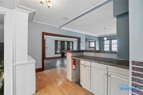 Tiny photo for 325 Greenlawn Avenue, Findlay, OH 45840 (MLS # 6136873)