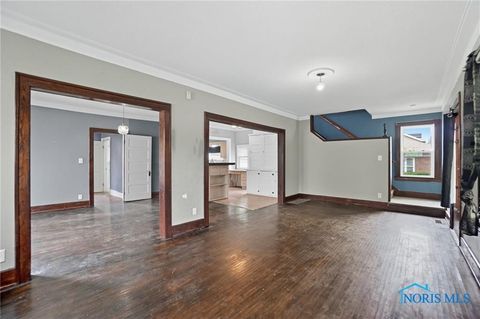 Tiny photo for 325 Greenlawn Avenue, Findlay, OH 45840 (MLS # 6136873)
