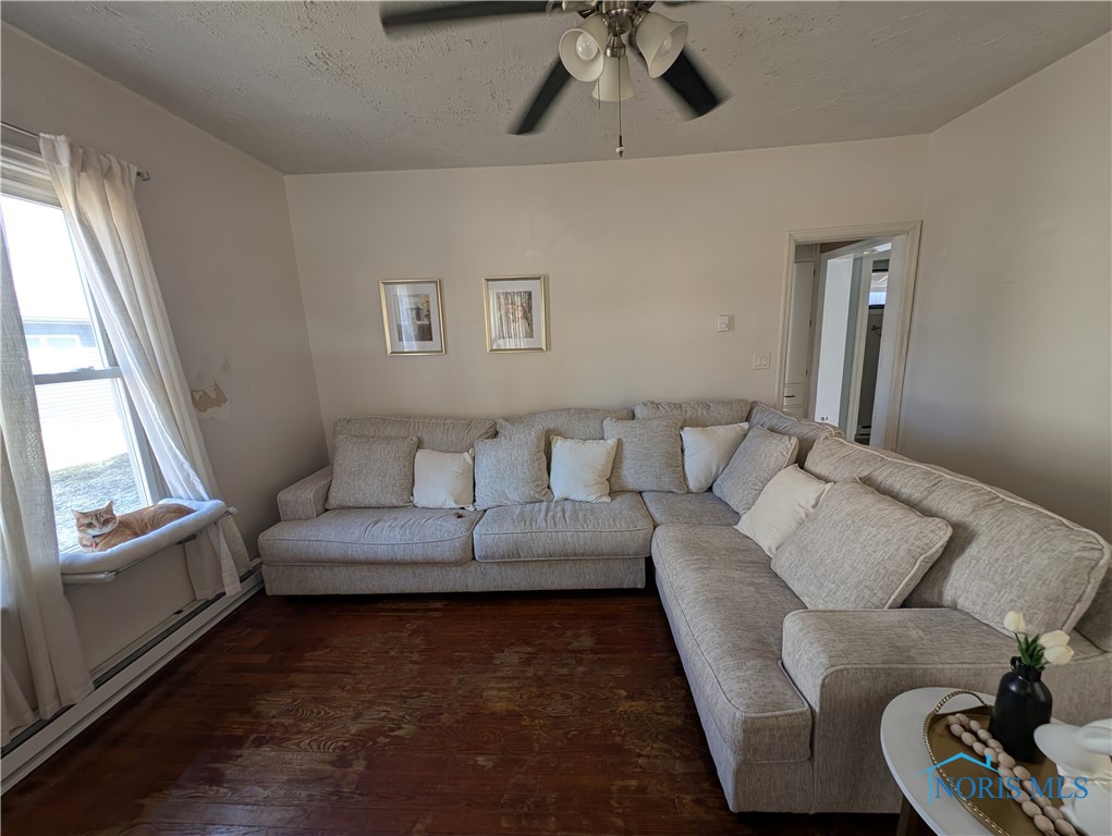 325 S Patterson Street, Carey, Ohio image 3