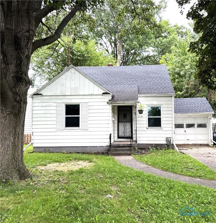 2126 Marlow Road