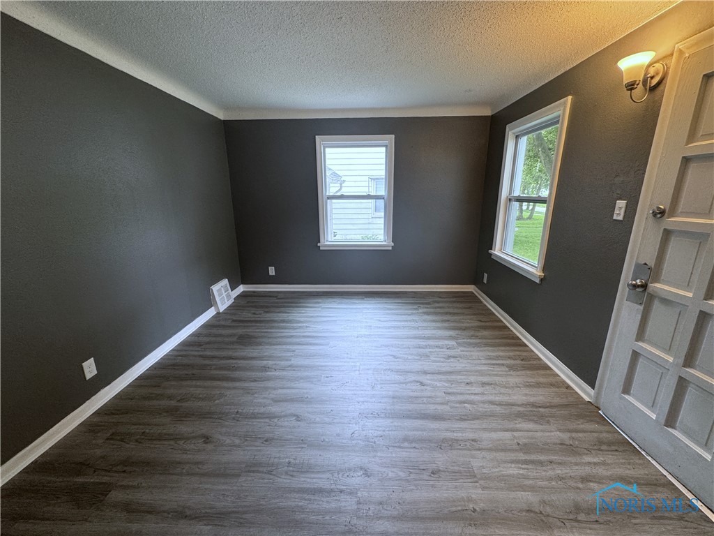 2126 Marlow Road