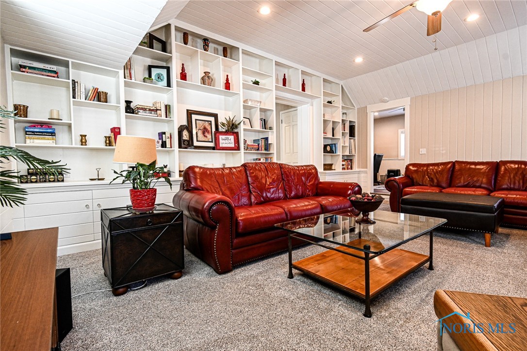 2428 Orchard Road, Ottawa Hills, Ohio image 15