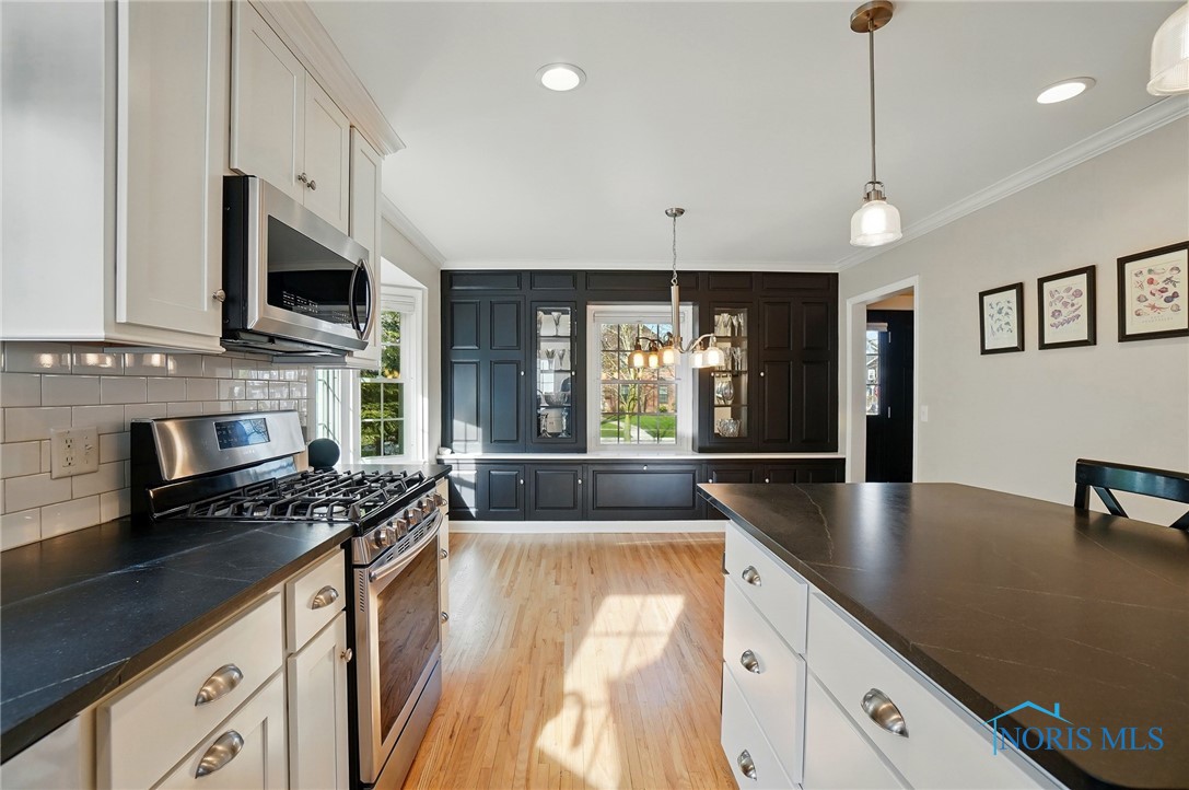 2428 Orchard Road, Ottawa Hills, Ohio image 13