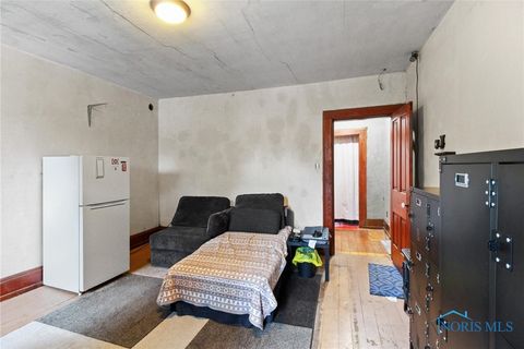Tiny photo for 18735 Main Street, Tontogany, OH 43565 (MLS # 6136190)