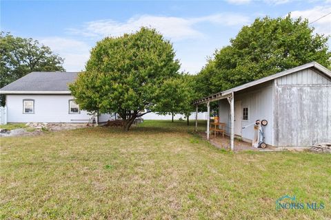 Tiny photo for 18735 Main Street, Tontogany, OH 43565 (MLS # 6136190)