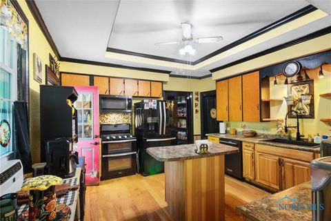 Tiny photo for 18735 Main Street, Tontogany, OH 43565 (MLS # 6136190)