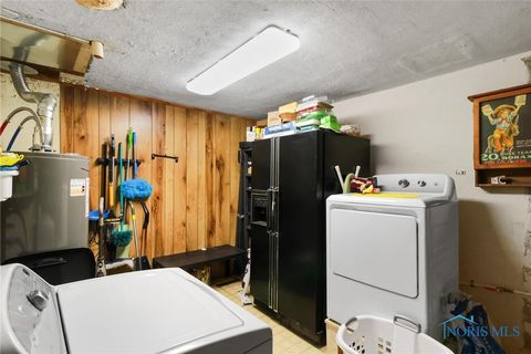 Tiny photo for 18735 Main Street, Tontogany, OH 43565 (MLS # 6136190)