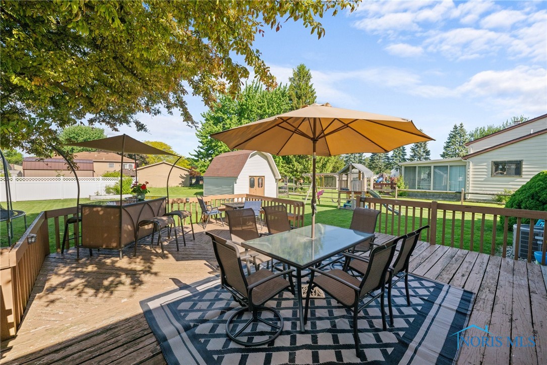 44 E Springwood Street, Oregon, Ohio image 14
