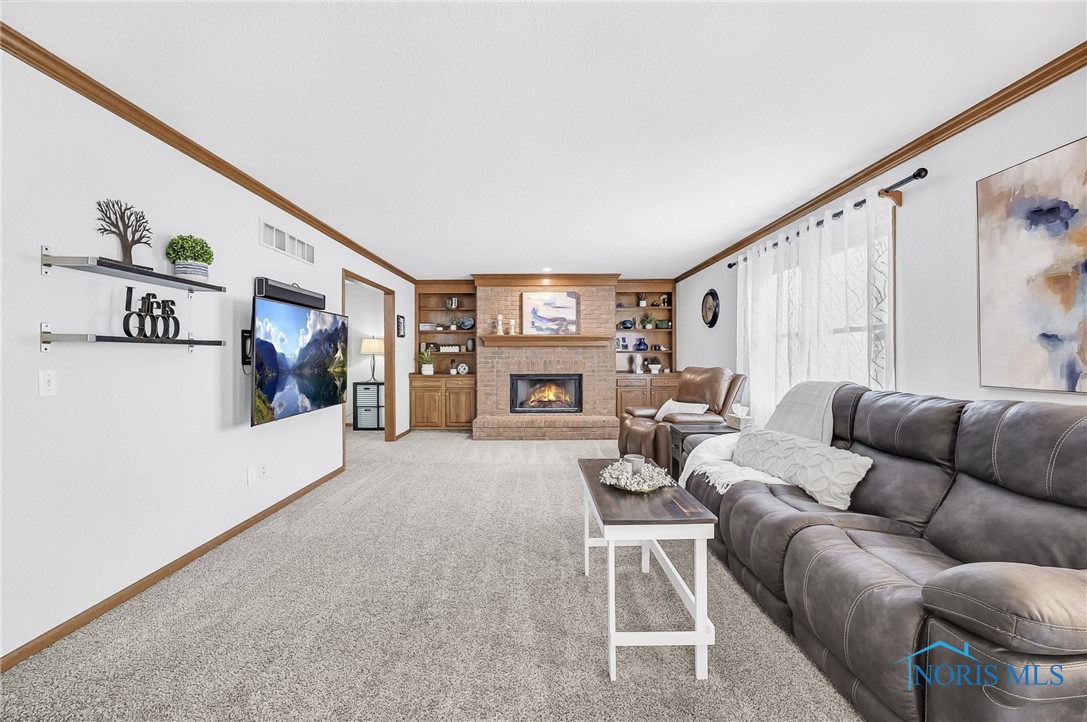 8225 Hidden Forest Drive, Holland, Ohio image 10