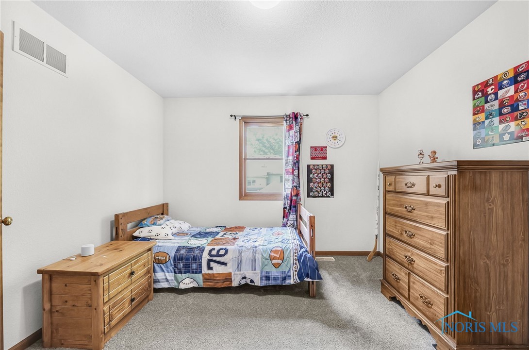 8225 Hidden Forest Drive, Holland, Ohio image 29