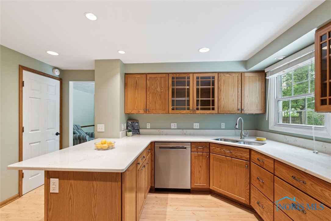 4537 Tamworth Road, Sylvania, Ohio image 13