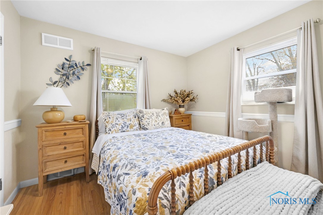 2324 Secor Road, Toledo, Ohio image 21