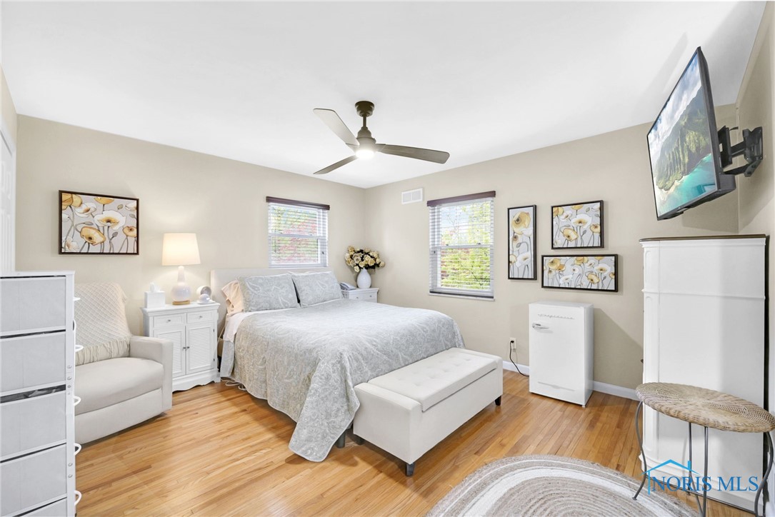 2324 Secor Road, Toledo, Ohio image 13