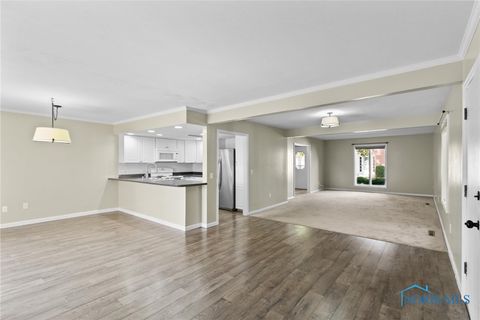 Tiny photo for 1902 Queenswood Drive #U7, Findlay, OH 45840 (MLS # 6136031)