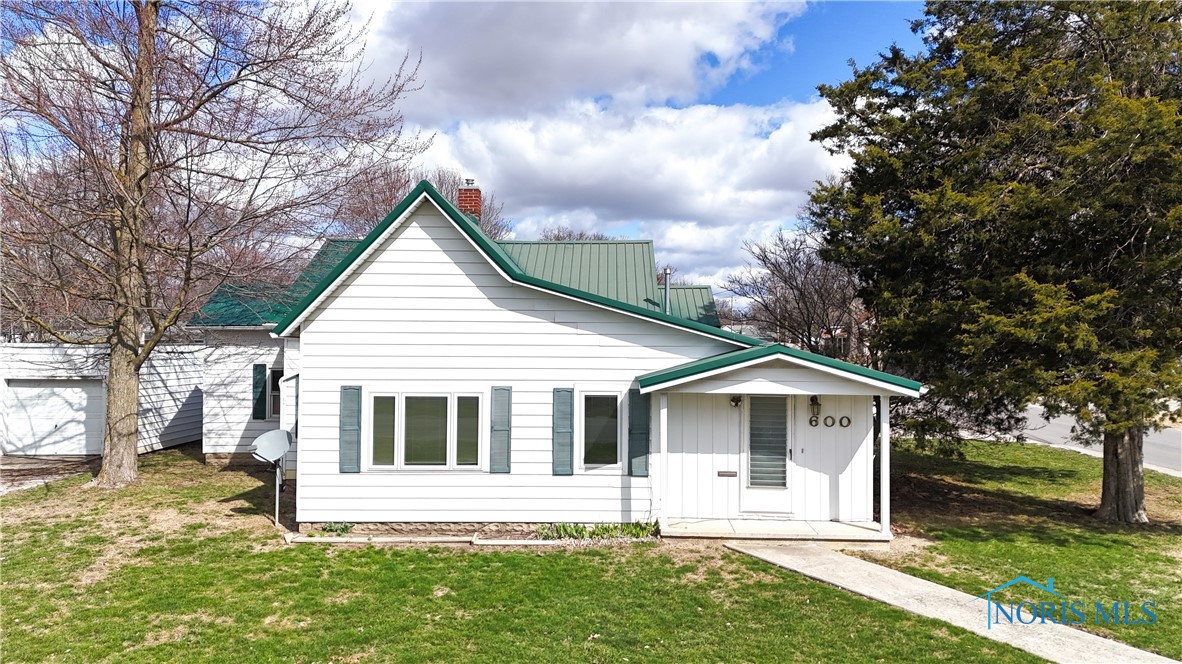 600 W Wayne Street, Paulding, Ohio image 1