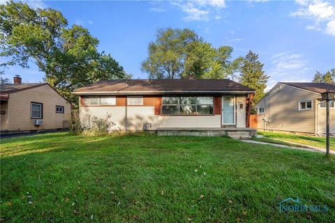 Photo of 4807 Brott Road, Toledo, OH 43613 (MLS # 6135822)