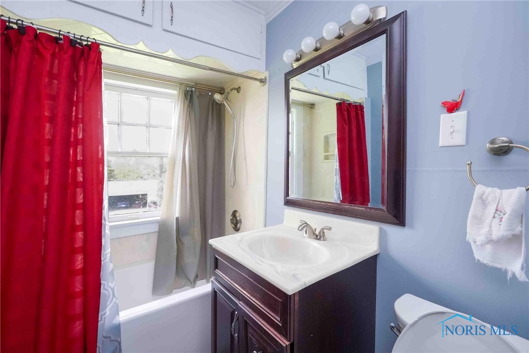 210 Lima Avenue, Findlay, Ohio image 37