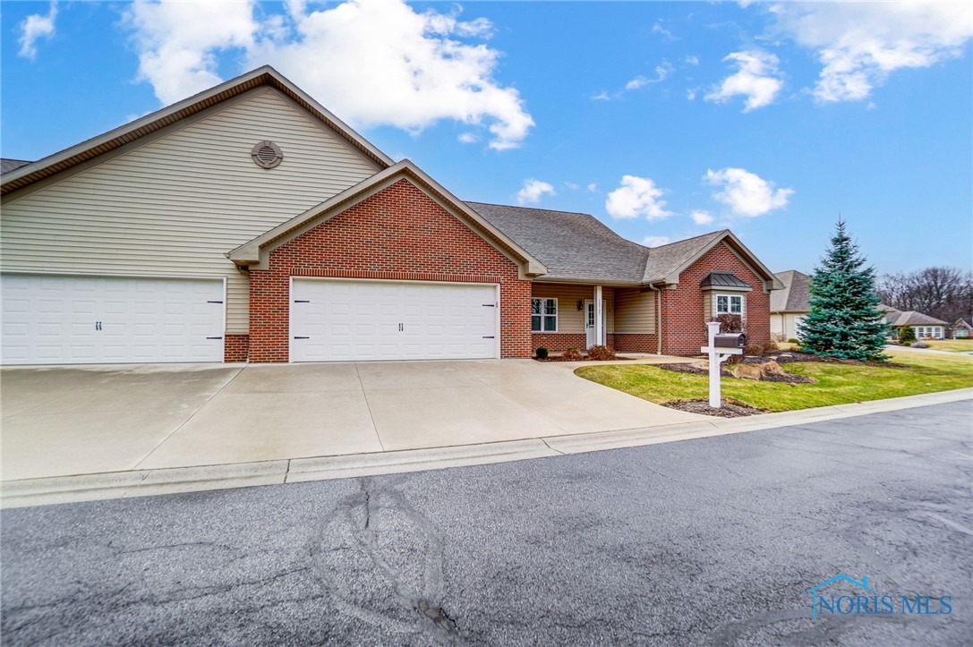 15737 Teak Court, Findlay, Ohio image 6