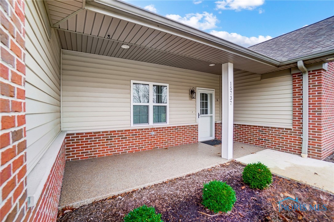 15737 Teak Court, Findlay, Ohio image 9