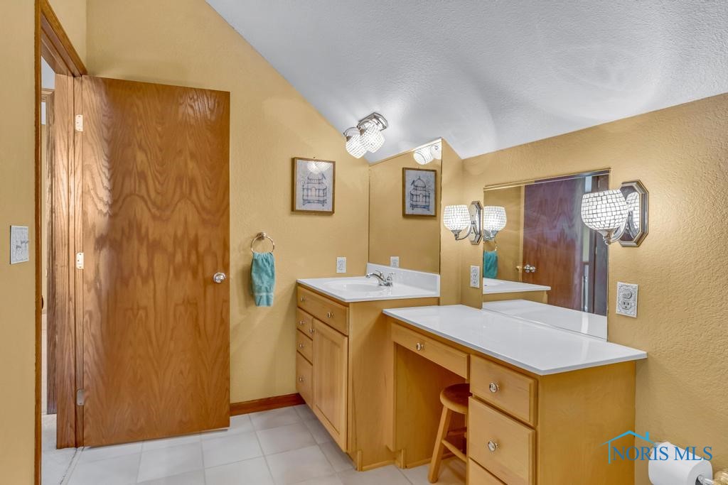 14360 County Road 2, Swanton, Ohio image 32