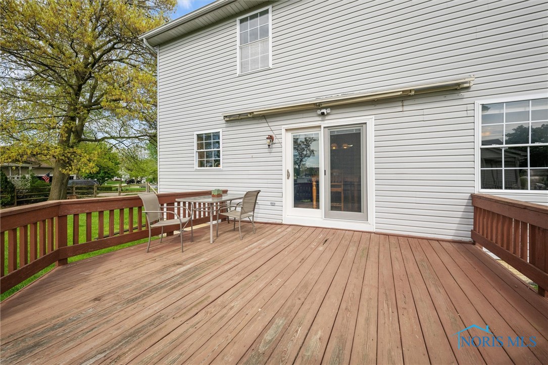 2359 Mckinley Drive, Perrysburg, Ohio image 12