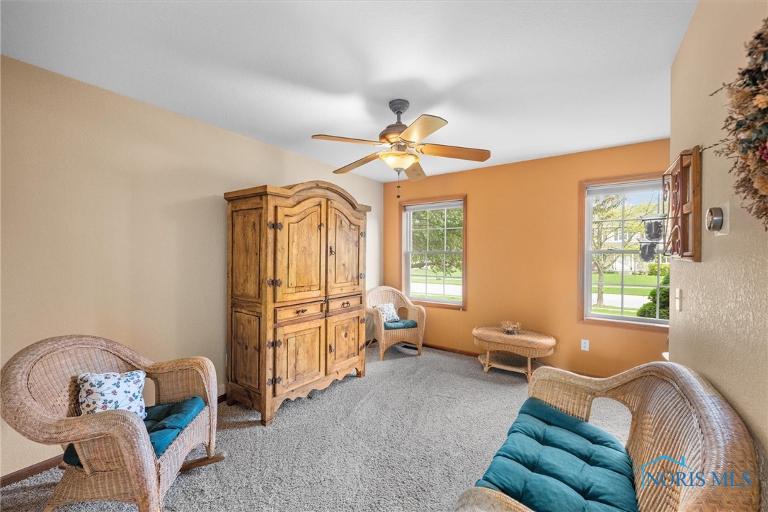 2359 Mckinley Drive, Perrysburg, Ohio image 16