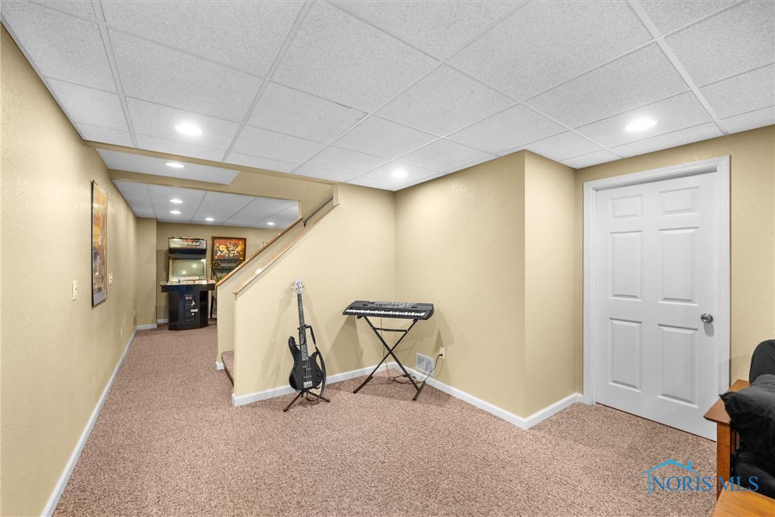 2359 Mckinley Drive, Perrysburg, Ohio image 39