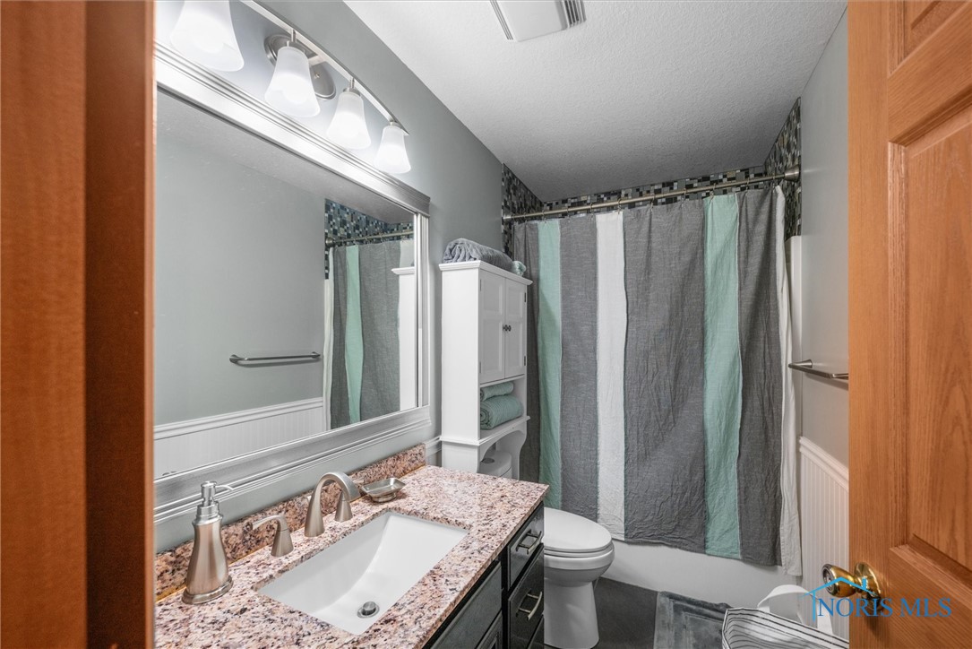 2359 Mckinley Drive, Perrysburg, Ohio image 37